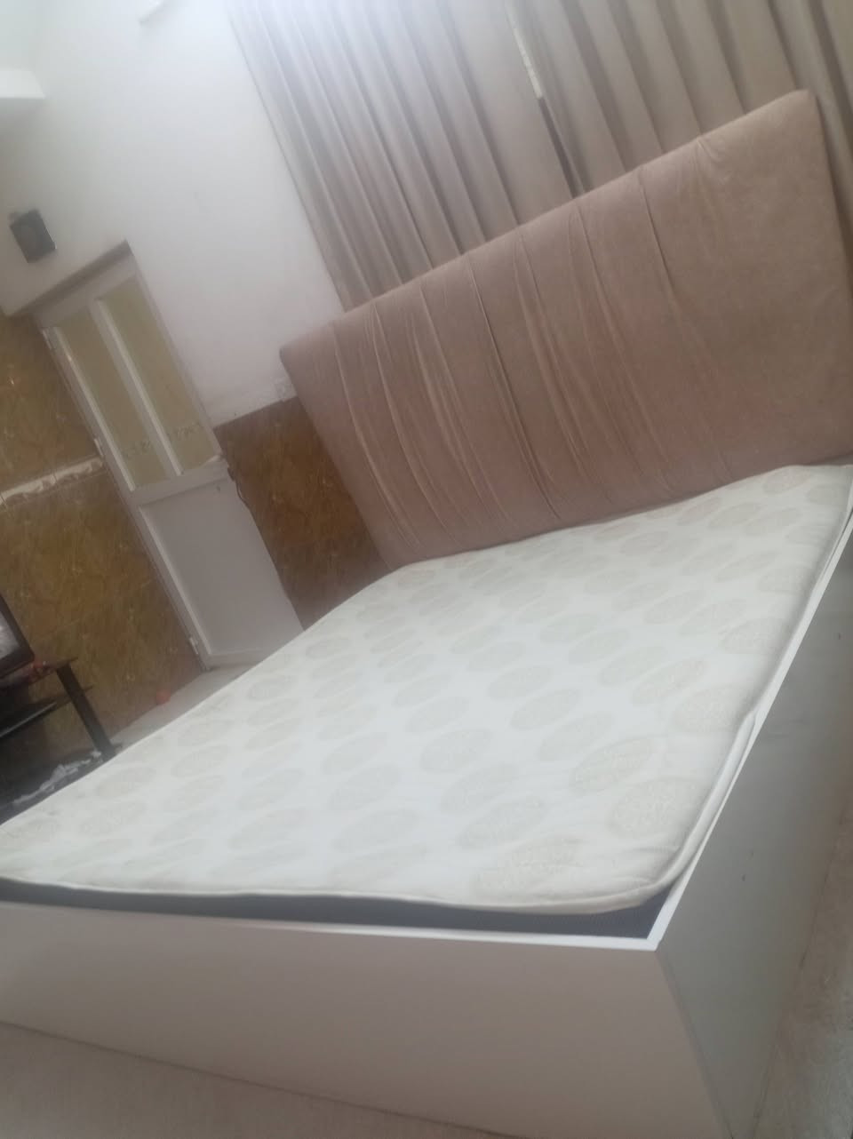 سرير نفرين نظيف جدا
تواصل خاص


**إذا كنت صاحب هذا الإعلان وتريد حذفه لأي سبب، رجاءا أرسل رسالة إلى الدعم الفني**