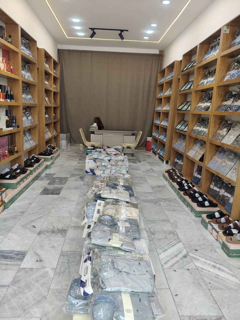 بسم الله وعلى بركه الله
تم افتتاح مركز لبيع الزي العربي في قضائنا الحبيب قضاء بلدروز شارع خجو مقابل معرض البيت السعيد ..تتوفر ولله الحمد كل انواع الدشاديش والعطور وابسعار مناسبه جدا جدا ... ..زورونا وكل الهلا


**إذا كنت صاحب هذا الإعلان وتريد حذفه لأي سبب، رجاءا أرسل رسالة إلى الدعم الفني**