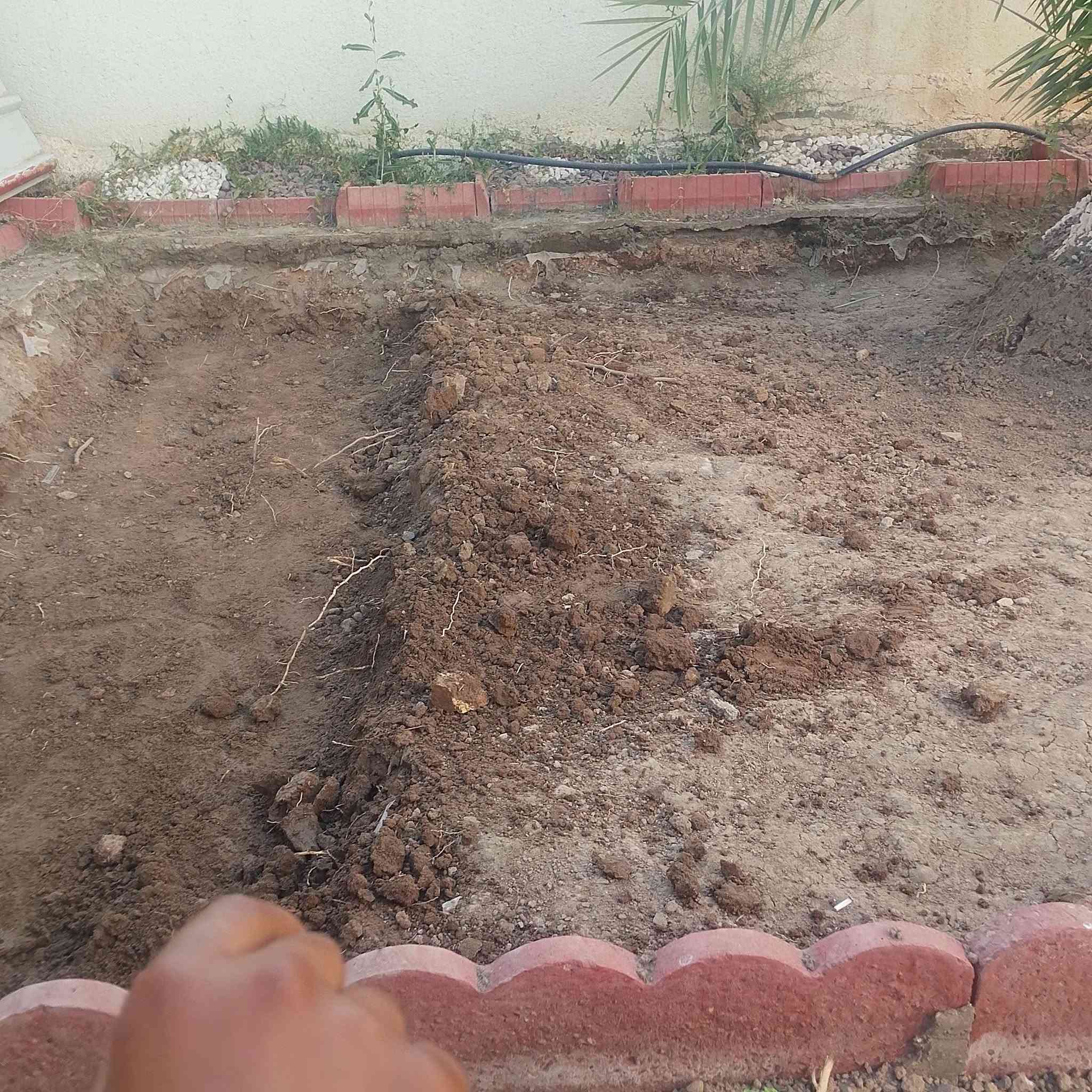 علمنه في المحاويل تفليش حفر تراب ندخل سبيس حدايق وكل العمال الشاقه ‏‪***********‬‏ امير
