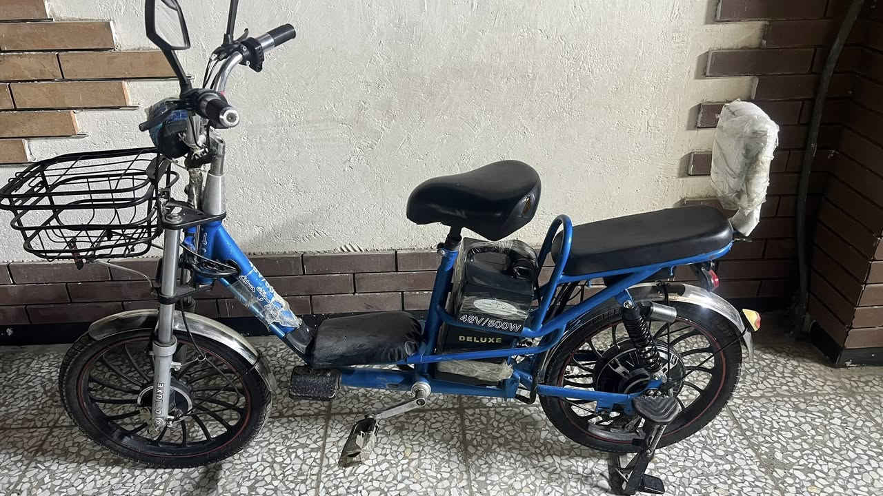 دراجه شحن نضيفه حجم 20
بطاريات جديده وشغاله وكلشي يشتغل 
السعر 275 وبيه مجال قليل مستعجل على بيعتها
العنوان مدينه الاورفلي


**إذا كنت صاحب هذا الإعلان وتريد حذفه لأي سبب، رجاءا أرسل رسالة إلى الدعم الفني**