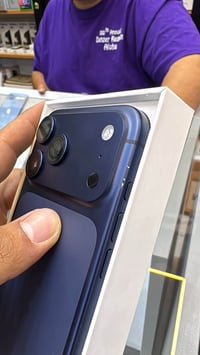 S25 ultra   السعر 1100ذاكره 256  S26 ultra  السعر 1300 مستخدم يومين ذا...