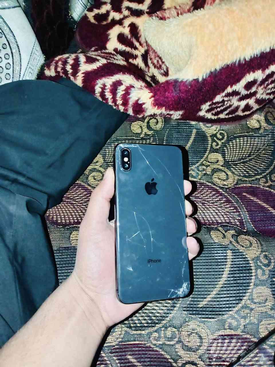 عندي اكس ماكس ما مبدل بي شي بطارية 78 ذاكرة 64 فقط  بصمة الوجه متوقفة مراوس ببوكو او ايباد 9 وشعندك نزل


**إذا كنت صاحب هذا الإعلان وتريد حذفه لأي سبب، رجاءا أرسل رسالة إلى الدعم الفني**