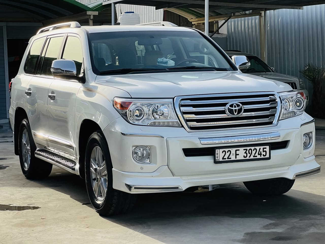 السلام عليكم الاندكروز 2015 كفاله بيه سونارات 2 مرفقه معه الصور السياره جاهزه من كلشي  حداديه مكينه كير كفاله 
______________
السعر 410 وبيه مجال 
رقم اربيل تحويل ثاني يوم 
العنوان بابل الشوملي 
الاستفسار ‭٠٧٧٨ ١٦٢ ١٦٦٦‬
