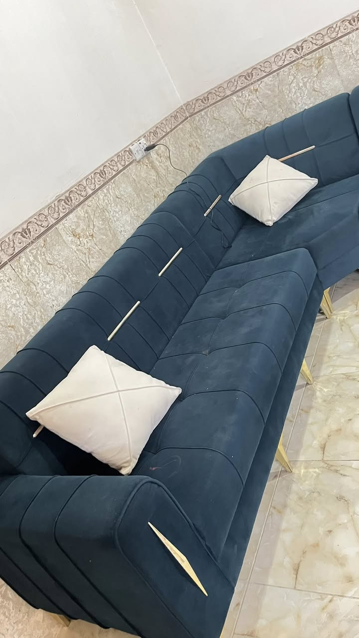 ديوان للبيع ب 300 وبي مجال


**إذا كنت صاحب هذا الإعلان وتريد حذفه لأي سبب، رجاءا أرسل رسالة إلى الدعم الفني**
