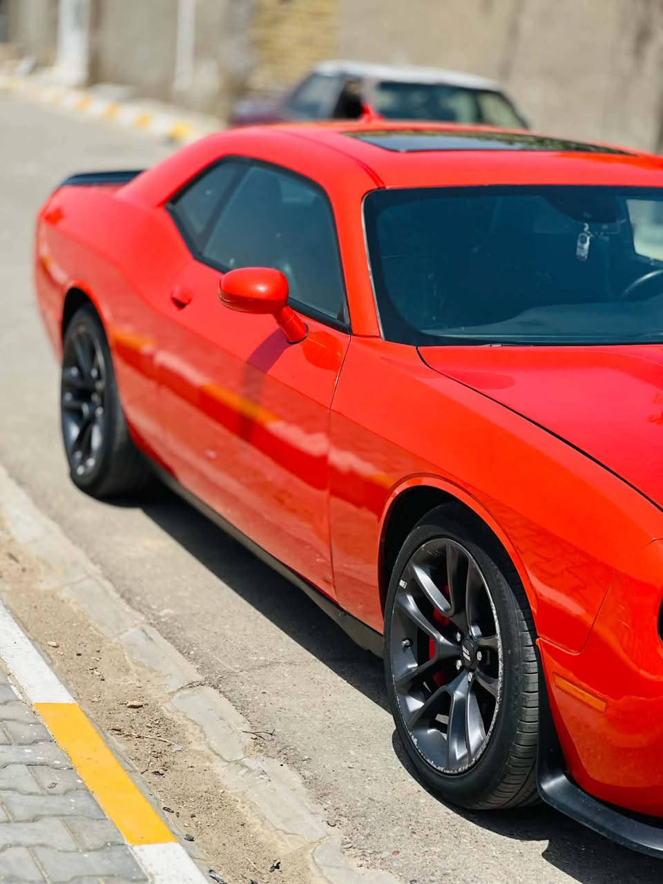 #سعر_مناسب
Challenge 2023

سكات باك 

لون برتقالي

حجم المحرك V8 6400

ماشية 20 كيلو فقط 

المواصفات :

بصمة تشغيل

بصمة أبواب

تشغيل عن بعد (Remote Start)

فتحة سلايت

صندوق كهربائي

كشنات تحكم كهربائي+ خزن ميموري

كشنات حضن شماو وجلد

كشنات الامامية تدفئة +تبريد

استيرن تدفئة

تحكمات استيرن

حساسات خلفية+كاميرا

مانع انزلاق+ABS

Apple Car Play

Android Auto 

وضعيات القيادة Drive Modes

وبقية المواصفات مواصفات المعروفة

وارد امريكي جاملغ وبنيد ولغد ايمن

للسعر علق برقم ٣ ياتيك مباشر

رقم بغداد

العنوان بغداد
***********
