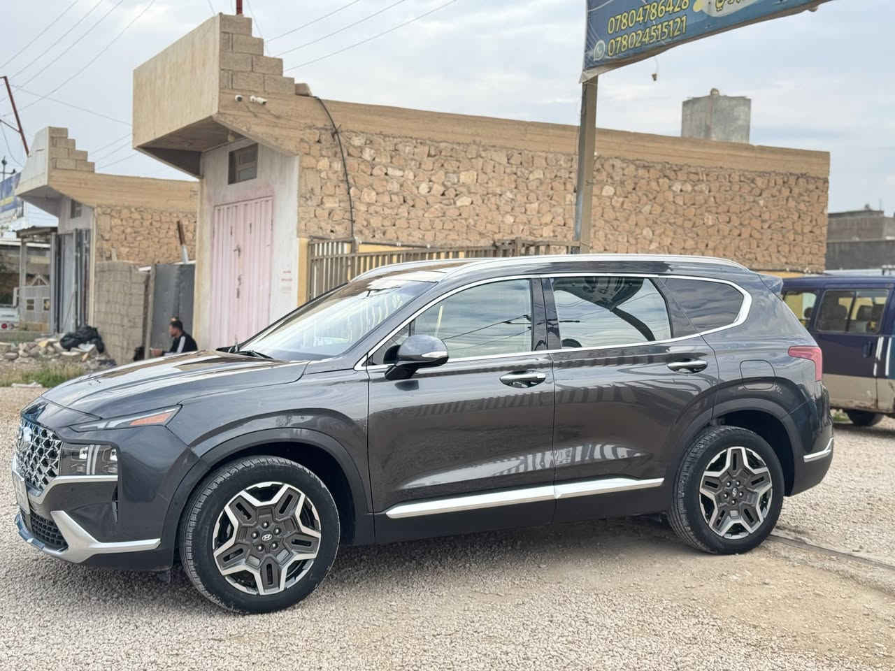 هونداي سنتافيا موديل 2023 بيع مستعجل رخيصه السعر 195$
ماشيه  23الف فقط 

المواصفات 🩶 رقم بغدادتحويل ثاني يوم مكفولة من الصبغ وتبديل وارد امريكي ضرر خفيف كلش 

⭕️بصمه -بصمه ابواب -تشغيل عن بعد

⭕️محرك 2500 

⭕️نظام اطفاء وتشغيل عند التوقف بالازدحام

⭕️كشن كهرباء 

⭕️لد نهاري 

⭕️شاشه كبيره

⭕️كامره خلفيه 

⭕️فول تحكمات سترين 

⭕️خروج عن المسار   

⭕️نظام الانحدار 

 ⭕️مانع انزلاق

 العنوان : ألانبار القائم 

للاستفسار:  ‭***********
