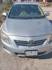 كورلا موديل 9فطيم ماشيه 135بغداد الدوره بيها جراد قليل 07704315248طبعا...