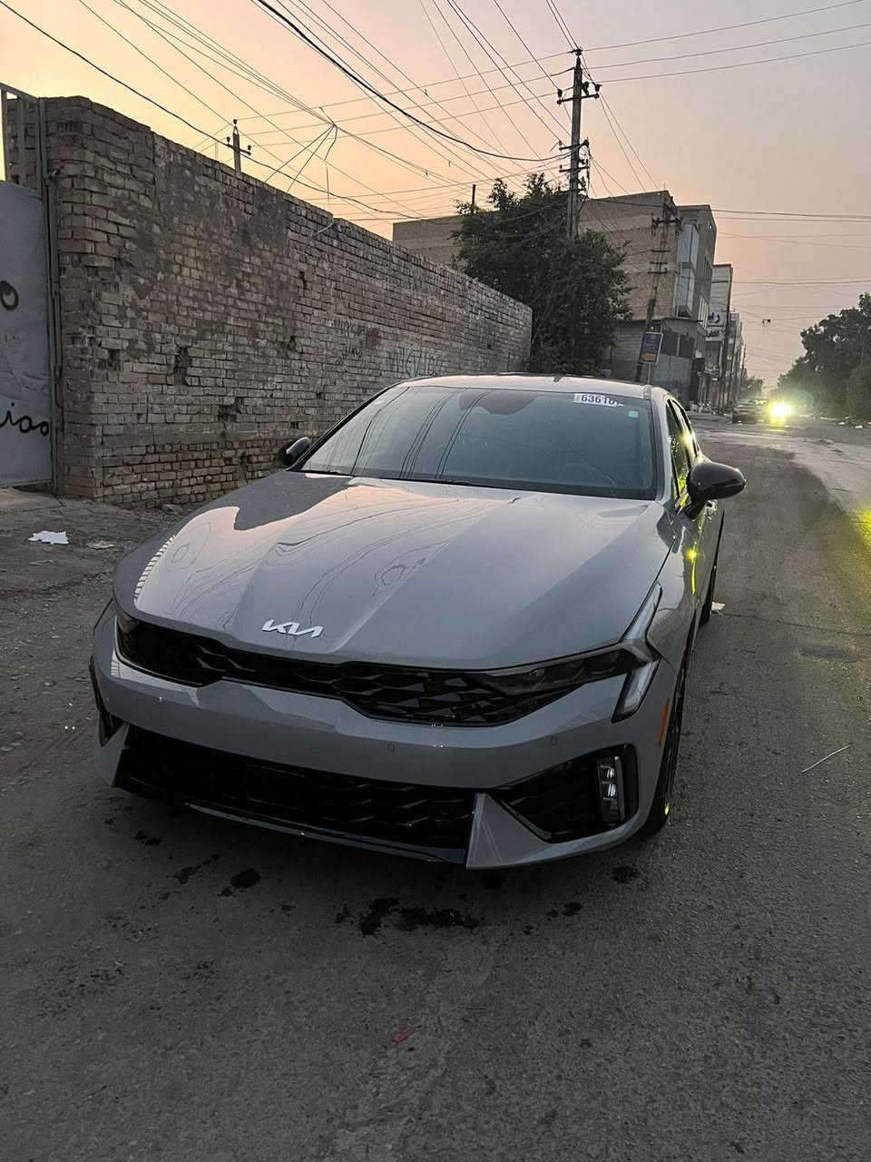 السلام عليكم
للبيع 

KIA K5 GT LINE 2025 

كيا كي فايف لون اسمنتي مميز موديل 2025 جيتي لاين 

مواصفات 

 

 فول ماعدا بانوراما

بصمة

رادار امامي 

رادار بالمري 

تشغيل عن بعد 

كشنات جلد 

شاشة جبيرة 

كار بلي 

كاميرا خلفية 

AUTO HOLD 

كشن كهرب 

وباقي مواصفات المعروفة جتي لاين

ماشيه 12 mi 

  الحادث مرفوقه مع المنشور 

عنوان السياره: بغداد زيونه📍 

 رقم فحص موقت منفيس ابسمي

 السعر : 195 ورقه بيهه مجال حق الجيه 

***********📲📞
