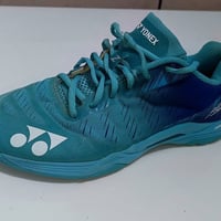 حذاء يونكس • مقاس ٤٣ • نظافة ٩٠٪