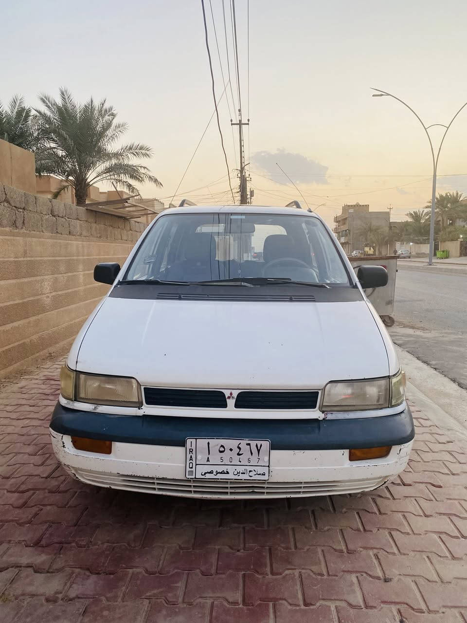 ميتسوبيشي موديل 95
رقم صلاح الدين
سياره  اقتصاديه ونظيفه
كير ومحرك شرط
كير عادي 
تخم تاير جديد 
فقط بيه طخه بسيطه وبعض ملاحظات
السعر 37 وبي مجال شي بسيط


**إذا كنت صاحب هذا الإعلان وتريد حذفه لأي سبب، رجاءا أرسل رسالة إلى الدعم الفني**