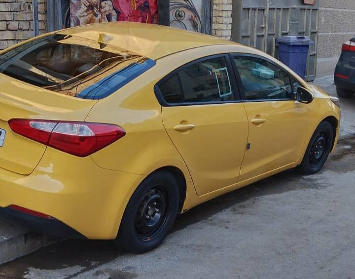 السلام عليكم فورتي 2016 أمريكي حادثهه جاملغ وبنيد جاملغ مصلح نفسه والبنيد مبدل السياره لبيل واحد من عده البنيد. مكينه دوش 1800 دوش لاتنقيص ولا تبخير كير أي AT المرغوب .بسمي رقم جديد هزه جديده مصفره هيئه وغرامات السعر ١١٢ وبيها مجال مكان سياره بغداد ***********
