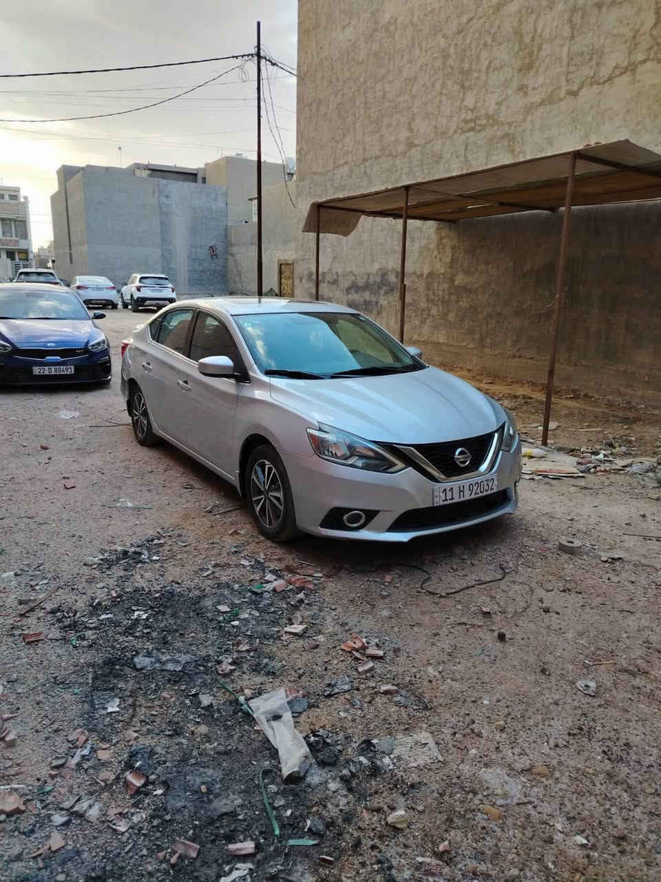 السلام عليكم لبيع نيسان سنترا2019وراد أمريكي رقم بغداد ماشيه 80 ألف العنوان بغداد ***********
