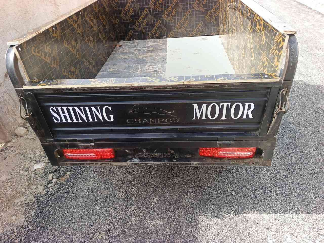 السلام عليكم ستوته للبيع موديل 19 اوراق اصليه البكاء النهروان السعر 1,500 وبيها مجال محركه 25 مقفوله كفاله عامه***********
