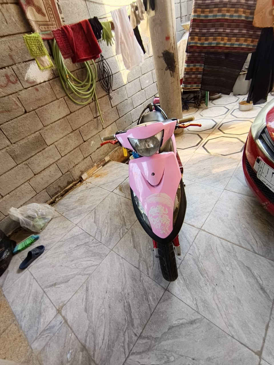 سلام عليكم

دراجه ماكس عدله تزويد خارجي مكينه ما مفتحوحه المكان البصره قضاء المدينة الرقم ***********
