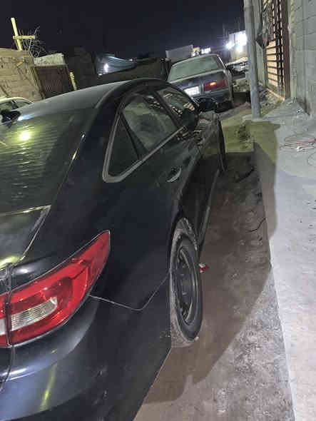 ‏سلام عليكم سوناتا للبيع موديل 15 سيارة جاهزة بيهاجاملغ وبنيد وقطع صبغ. السعر110وبيها مجال. ***********
