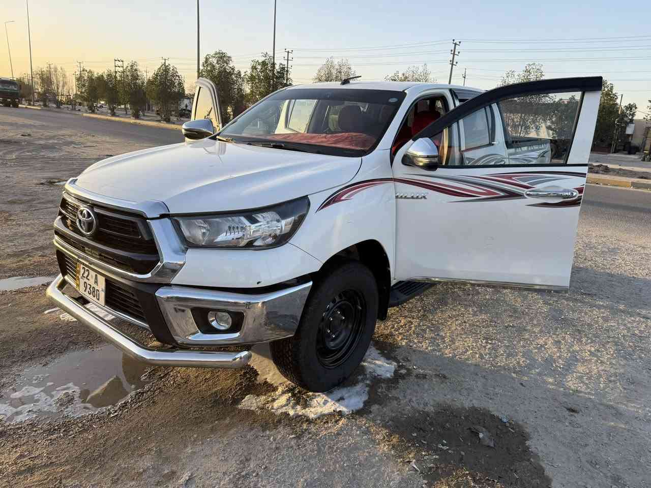 تويوتا هايلوكس فلاونزه فور ويل كاز موديل ٢٠٢٢ كفالة عامة فقط سحب كارت بالجاملغ الخلفي المواصفات نص فول رقم اربيل تريد تحويل تريد وكالة 
مكان السيارة البصرة
 السعر ٢٩٥
للاتصال ***********
