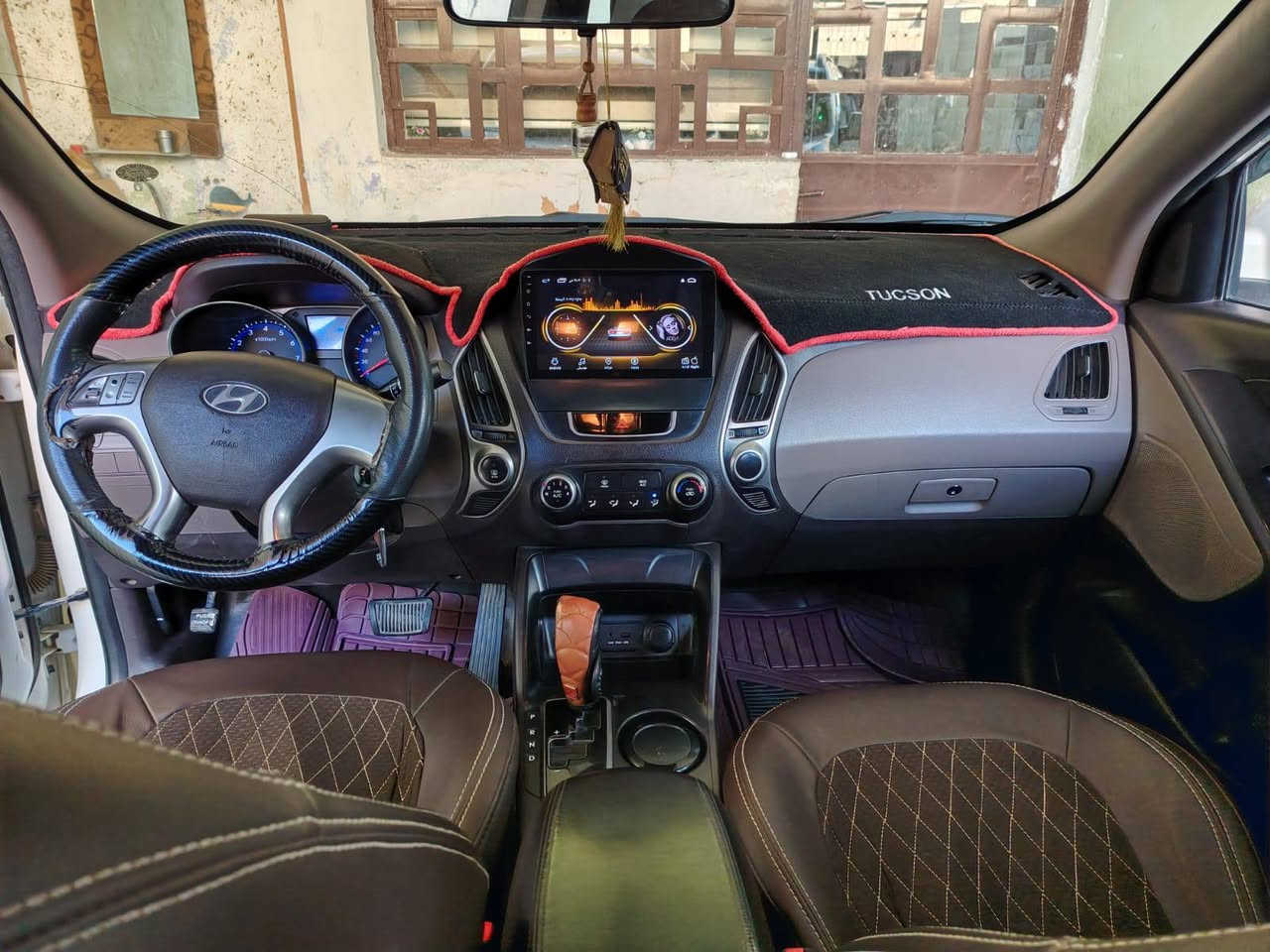 توسان للبيع موديل 2011
محرك وكير بالشرط 
بيها مكانين بارد بالجنطه وبالباب شي بسيط 
سنويه تاريخ الانتهاء 2028
رقم سليمانيه شرط التحويل 
عنوان صلاح الدين/ قضاء الطوز 
رقم الهاتف/***********
