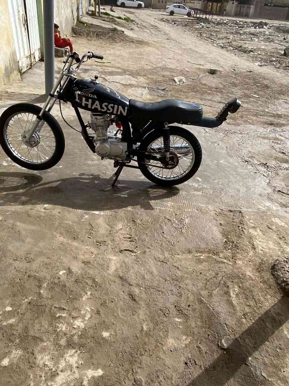 للبيع تعمير كله 25 شاصي 18دراجه قبق تفيلس ماممدود علي سبانه سعر 650ومراوس بماكس نضيفه هم ترهم  *********** ملاحضه دراجه اصولي
