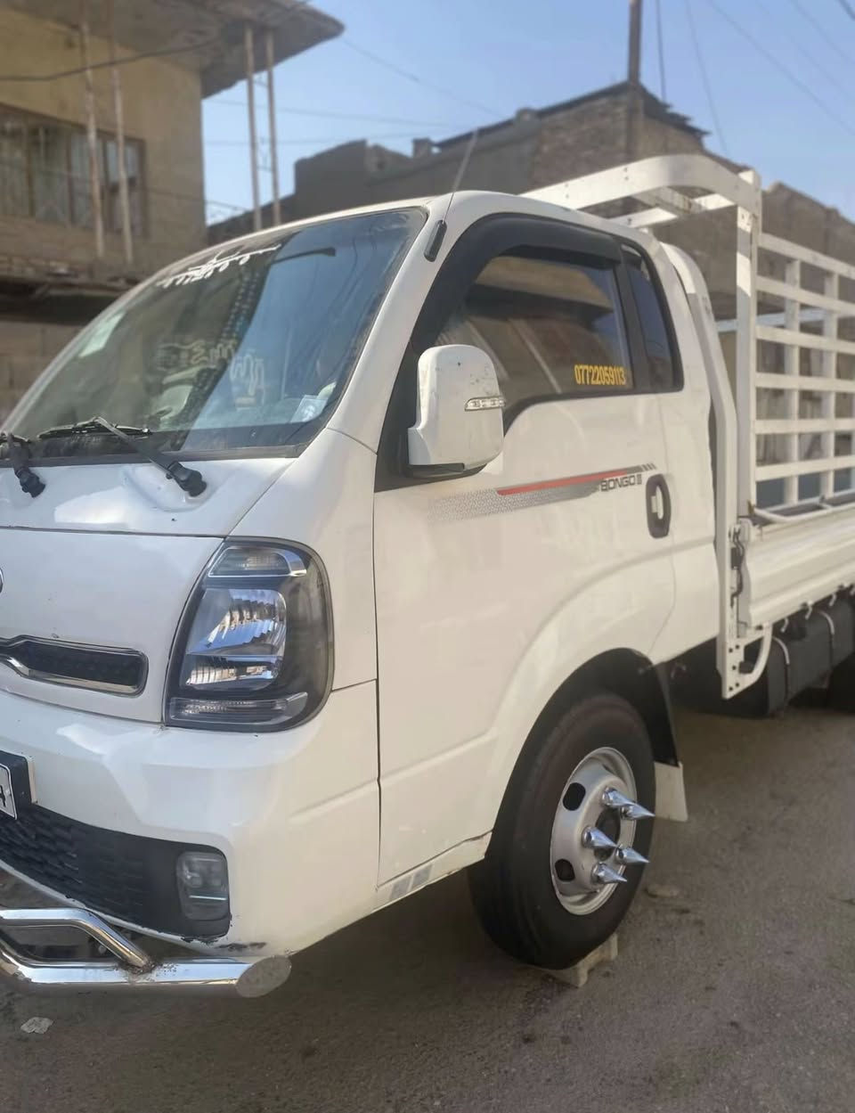 بنكو فحل مسكر دبلو جاف كوري للبيع سياره كفاله عامه مكينه وكير نعمه من الله مديل2017 التاير الخلفي محور14 سياره مناقصها شي مكان  بصره كرمه علي رقم بغداد للاستقسار ( *********** )
