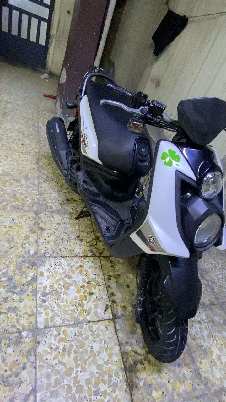 السلام عليكم سكنس جبلي للبيع دراجه صارله 5 اشهر نازله رمبه جديده كلش جيب وياك فيتر وافحص كفاله كفرات مكينه شلعه معدل كارتون دراجه سعر مليون و 150 الف وبيه مجال قليل مكانه جميله ثانيه قرب فلكة 83 ***********
