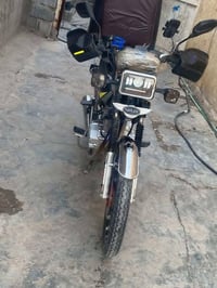 سونك سيفان 2025 للبيع تواصل واتساب 07751399492 الدراجة اوراقه ضايعه اك...