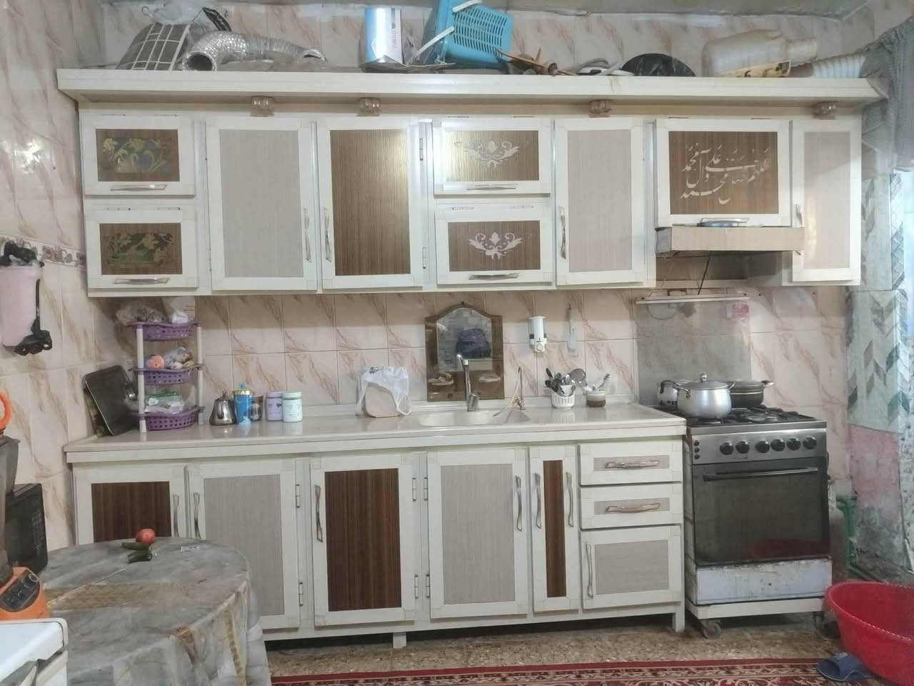 السلام عليكم عندي كاونتر للبيع
بدون اي ضرر ونضافته مثل ما موضح بصوره
سعره 400 وبي مجال 
العنوان: نجف حي العسكري 
مندوبه اشواق


**إذا كنت صاحب هذا الإعلان وتريد حذفه لأي سبب، رجاءا أرسل رسالة إلى الدعم الفني**
