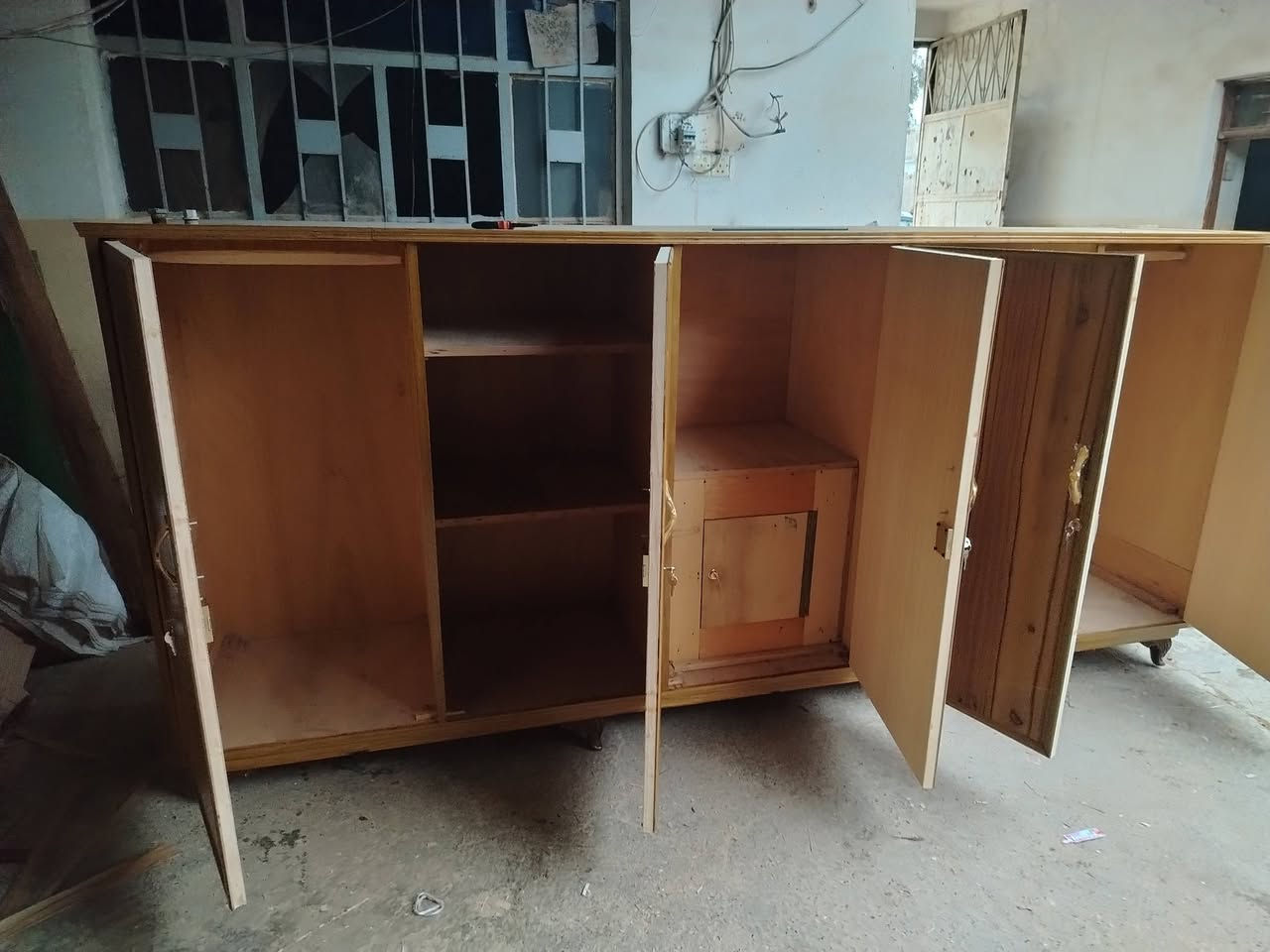 منامية مستعمل صاج جديد شغل ثقيل السعر 250الف للاستفسار*********** العنوان حسنكوي
