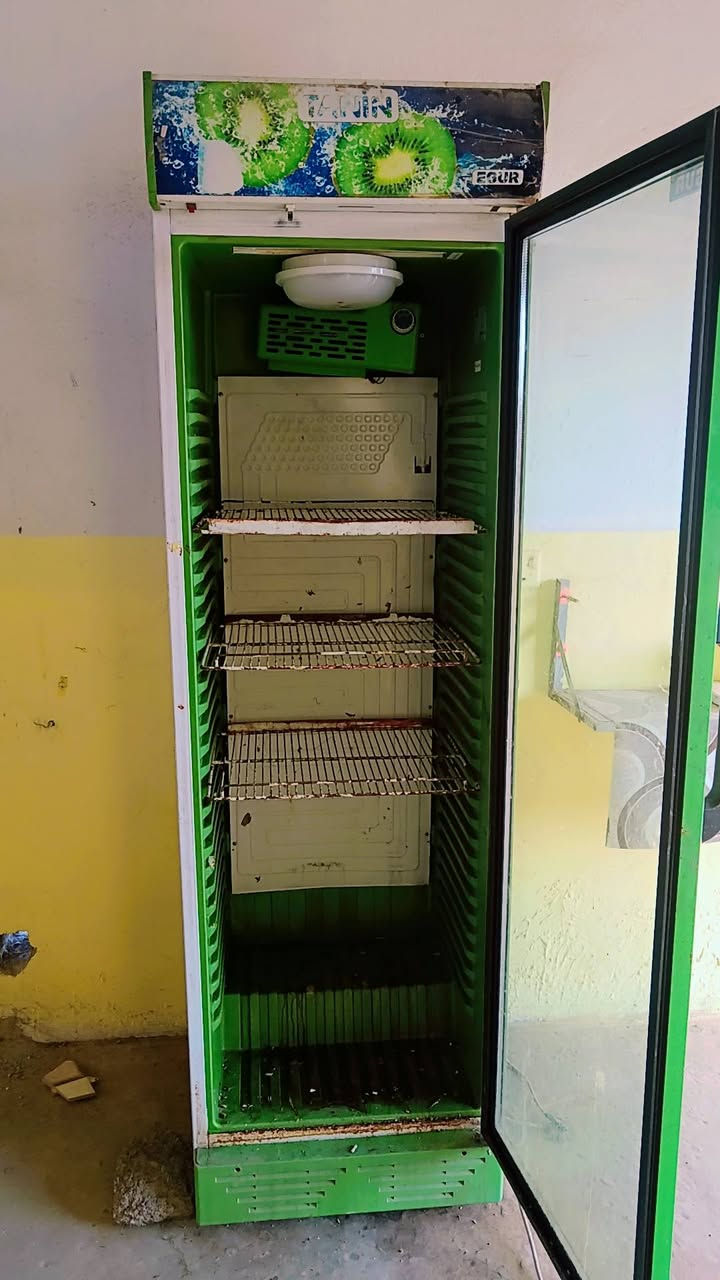 مكلف بل نشر  للبيع. تبريد فول. ***********
