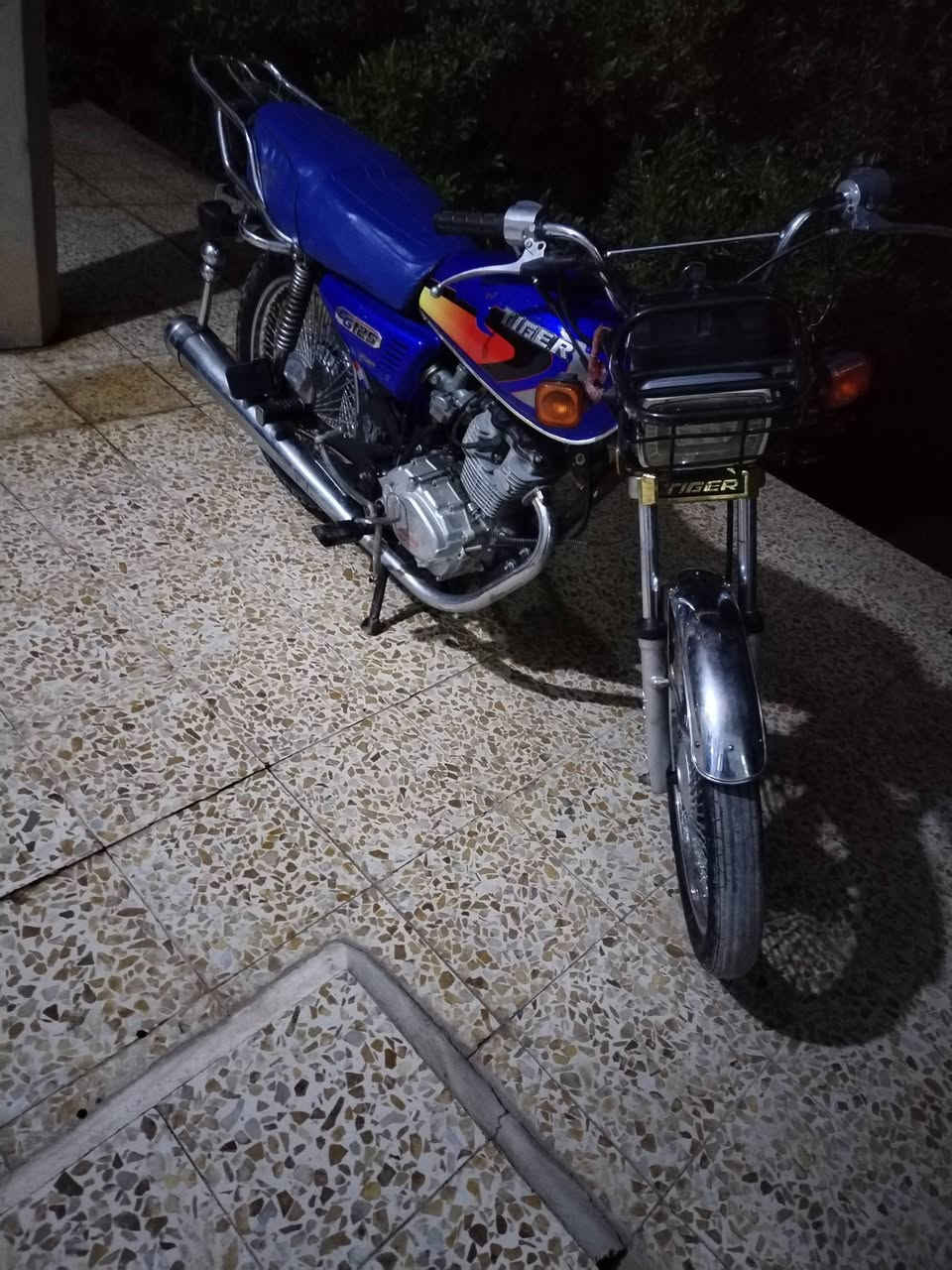 السلام عليكم موطور تايكر موديل 2021 محرك مفتوح القبق الفوك كهربائيات كلها شغاله السعر 375 وبي مجال شي قليل المكان قاطع السبعاويين قريه تل الشعير للستفسار *********** ويرهم مراوس تايكر 2020 نضيف
