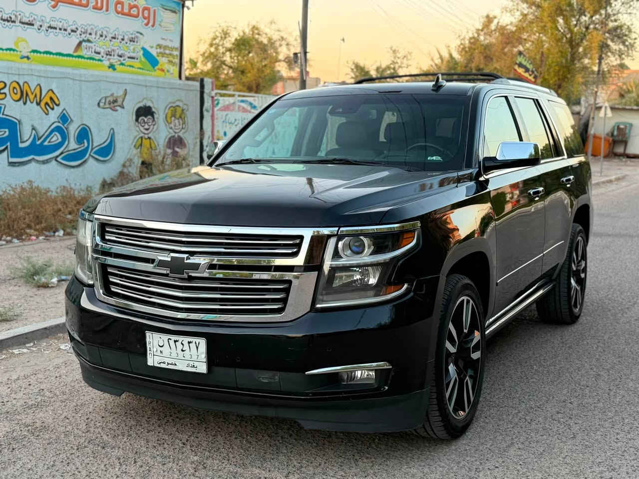 السلام عليكم تاهو برايمر 2018 سعرها 280 ورقة بيع فقط فوول مواصفات بيه 4 قطع بدون دواخل ايرباك سليم سيارة جديدة وجاهزة محرك كير مكفولات ماشية 98 الف كيلو للاستفسار *********** السعر 280 ورقة مكان بغداد شارع فلسطين
