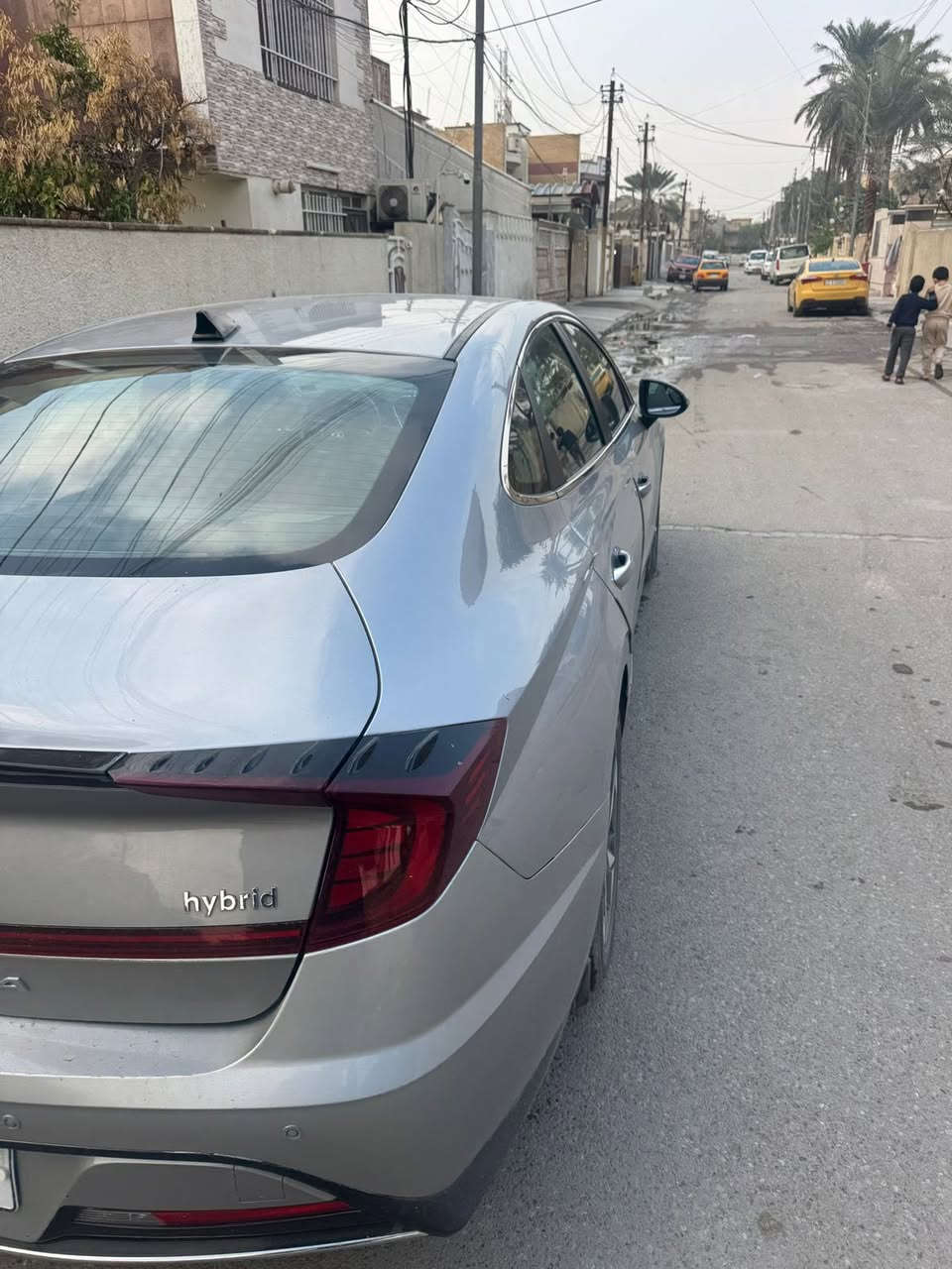 سوناتا 2023هايبرد للبيع فول عدا الفتحة ماشية27ميل الحادث كما موضح بالصور سعر 160 للاستفسار ***********
