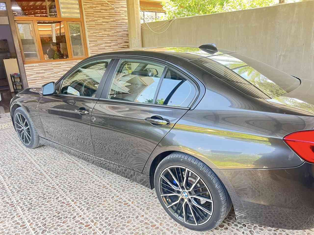 bmw 2018 xdraiv 320فول مواصفات شاشه حساسات كامره دواره سلايت ماشيه118 تحكم ستيرن قفل سرعه ماوس شاشه لمس تبريد ثلج محرك 4 توين توربو 
الضرر جاملغ سايق وبيهه طخه بلباب مامصلحهه
***********
