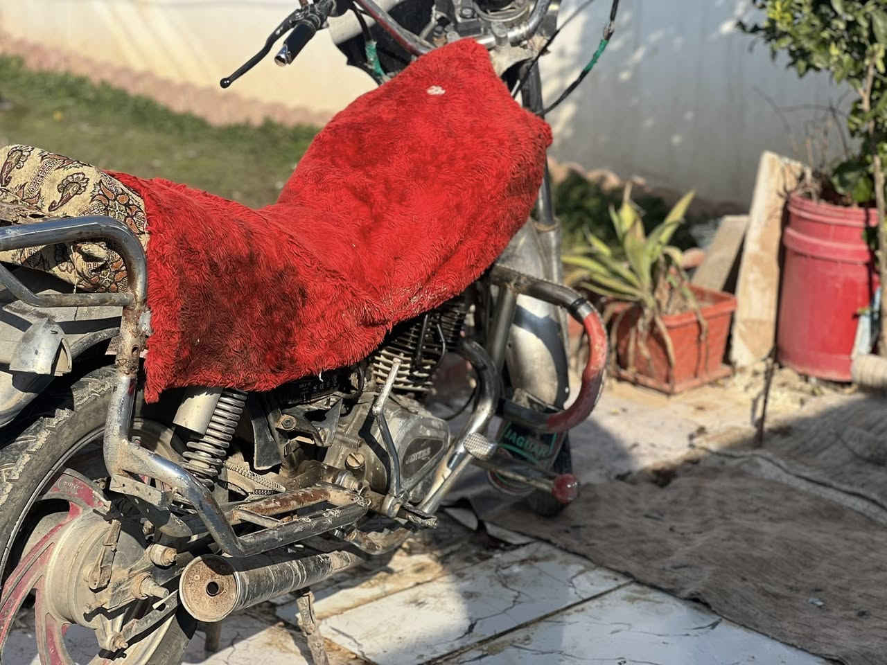 للبيع 175 وبي مجال ***********
