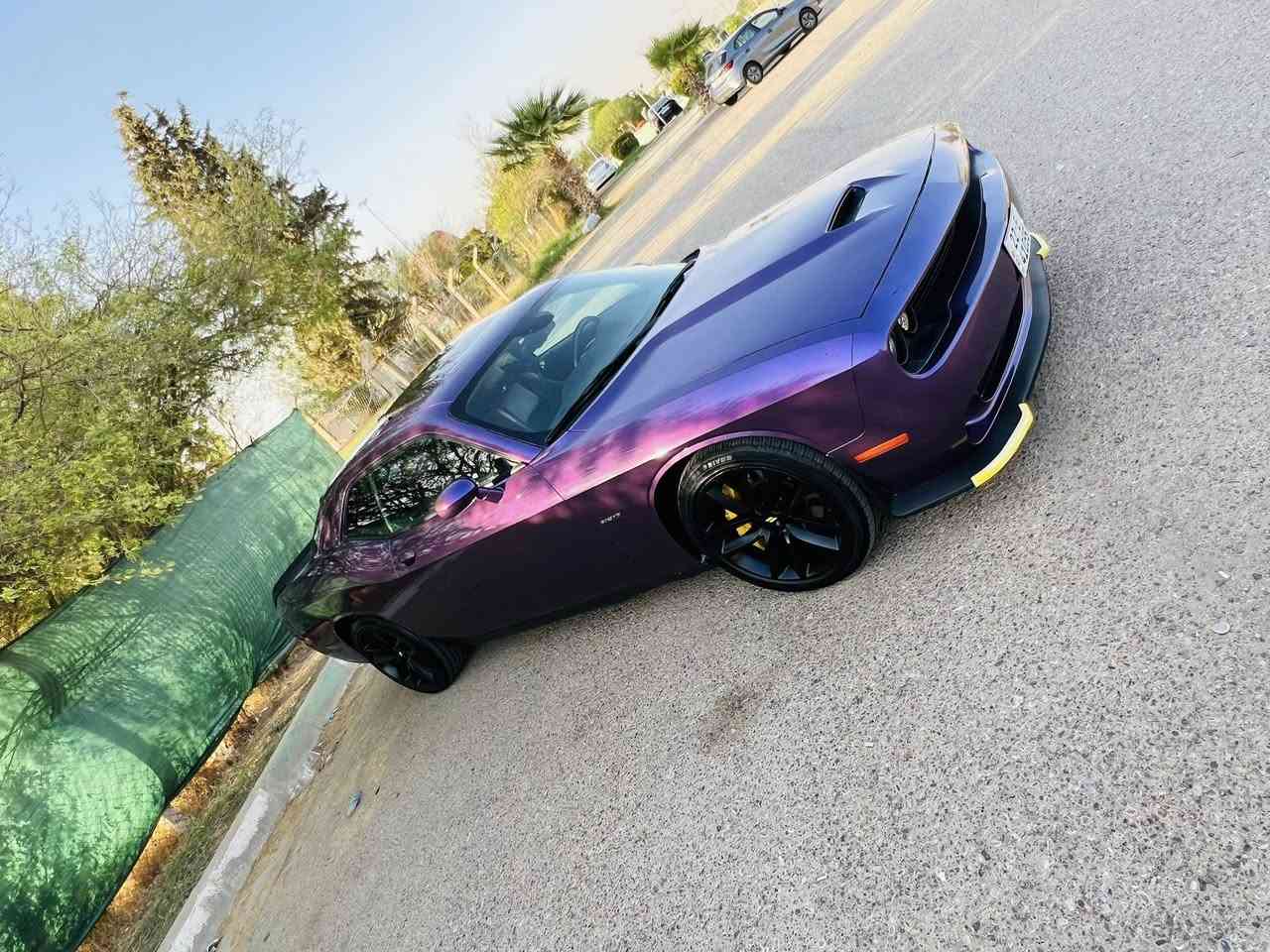 السلام عليكم💜
جالنجر  وكالة هارلم خليجي
الموديل 2015 
اللون مميز بنفسجي💜
 المحرك Rt /5700☂️
فتحة سقف
ابواب بصمة
كشنات تبريد تدفئة💦🔥
رادار جانبي (نقطة عمياء)💛
كشنات حضن احمر❤️
دركة تدفئة🔥
كير ٨ نمر⚙️⚙️
محرك  كامل وجاهز ادامة  جديدة🔧🔧
غرفة احتراق وفيت بم  وفلاتر كله جديد🔥
طخم تايرات جديدة امامي وخلفي🛞
حدادية جديدة كاملة امامي وخلفي💯
السيارة تغيير لون من ابيض للبنفسجي
السيارة متعوب عليها ومصروف كومة فلوس بيها
للاستفسار الخاص مفتوح
وللاتصال ***********
مكان السيارة كركوك
رقم أربيل الجديد 
هزة وسنوية جديدة
بطاقة بنزين هم بيها 
السعر 149$ وبيها مجال بسيط
