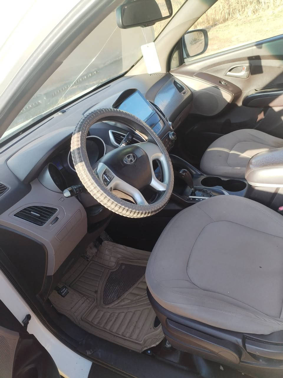 السلام عليكم
لبيع توسان مديل 13 خليجي كفاله عامه
مكينه شركه مامفتوحه
فول مواصفات عده الفتحه
كفاله عامه السياره
رقم أربيل تحويل اما وكاله مباشر
جديده مال بيت
مكان بابل ناحيت النيل
***********
***********
