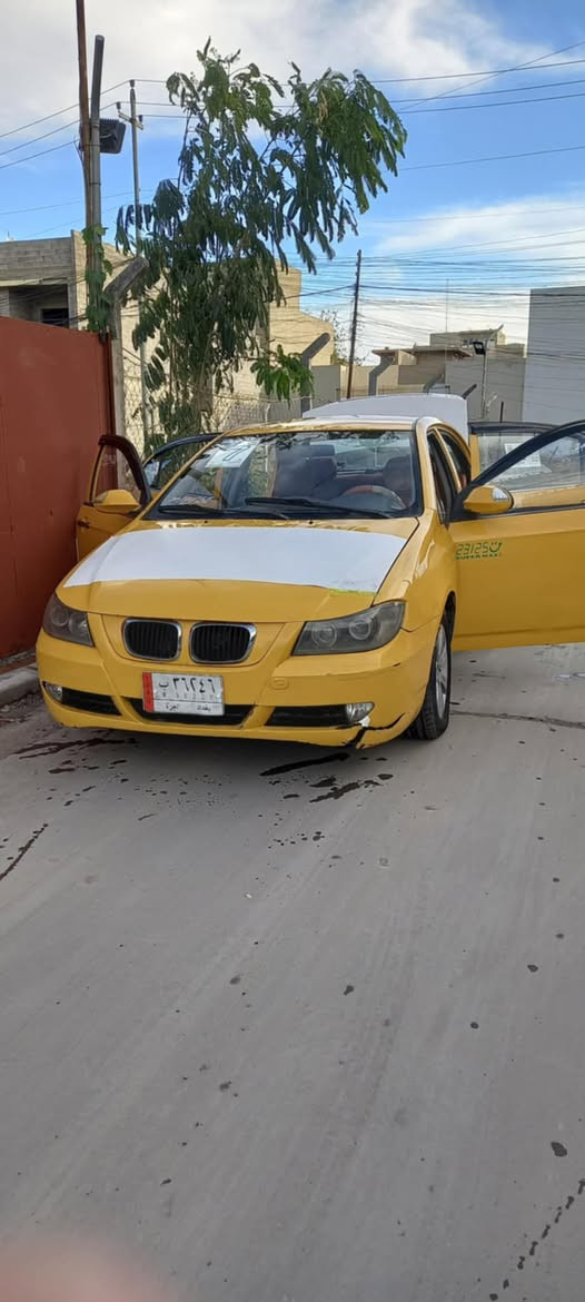 ليفان للبيع موديل ١١ كابون بانزين بيها كير اتوماتيك محرك الاصلي السياره حلوه ونضيفه رقم بغداد وعليها هيئه ٢٥٠ بنص عليا وعلى المشتري الغرامات  صفر  السياره حادثها من ورا ومن كدام ضربه خفيفه معدله على بارد مشروع وطني التحويل من الموصل الكير والمحرك فحم ×فحم العنوان موصل جانب الايمن  *********** السعر ٣٥ وبيها مجال
