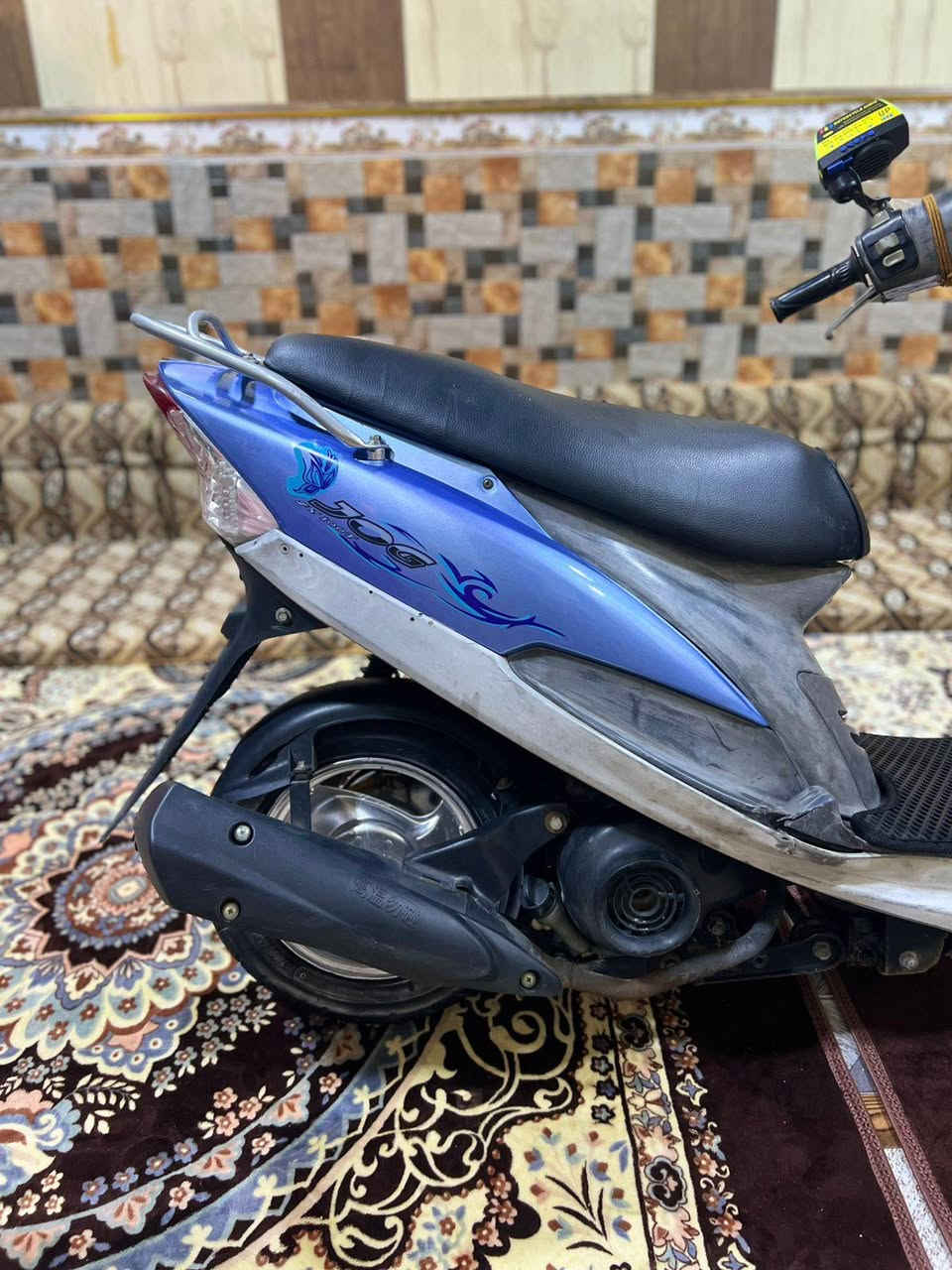 سلامً عليكم دراجه ماكس قجمه بسعر ٨٠٠ دراجه جديده وينقص مابيها كهرباىيات شغاله من طول لطول دبلات شغاله قفال ستيرن قفال صندوك شغالات كلشي دراجه ع وضع البلاد بس الكفر شديته تجاري لجماليه البلادي موجود ونضيف كلشي مابي  محرك مامفتوح وشلعه قويه معدل حلو دراجه لاتبخير لا تنقيص لانضوح محركها ناشف تخبل دراجه نكر سلف وطلع ترايك البغداد جيب وياك ١٠ فيتريه وتعال افحص دراجه محرك مامجيوس رقم  هــ/*********** متواجد وتساب فقط منتواجد عل ماسنجر
