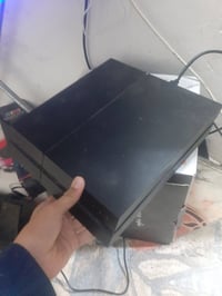 بلي فات للبيع مع خمس أقراص  مع اربع يدات اثني اصليه اثنين تجاريه مع در...