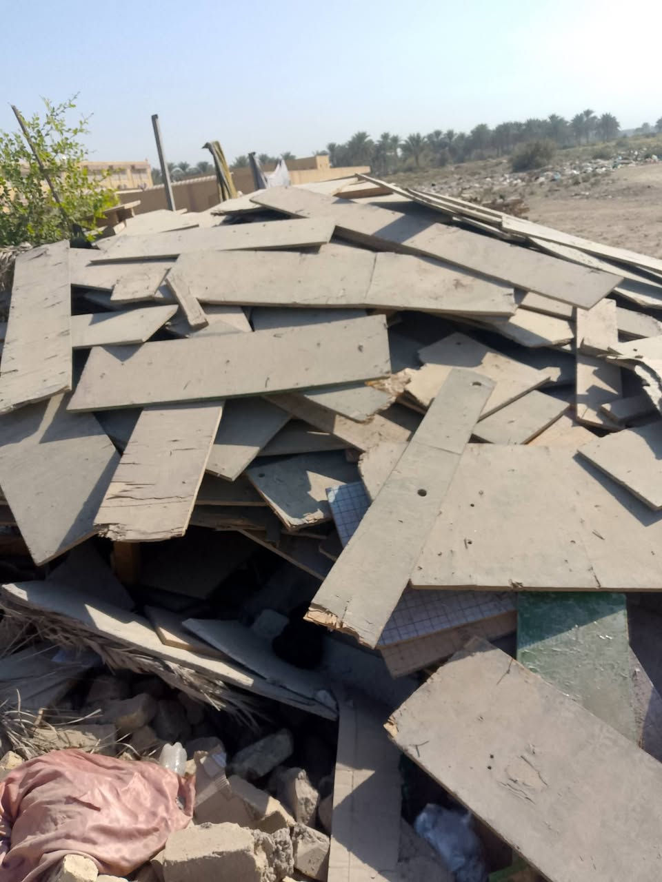 بابل التاجيه ***********
سير طول 3 و4. لوح طول اربعه تارس 12 مكعب جكات 400جك  بلاويد متعدد القياسات عواجه مكص البيع على المكعب شلع قلع مكعب مكعبين مابيع
