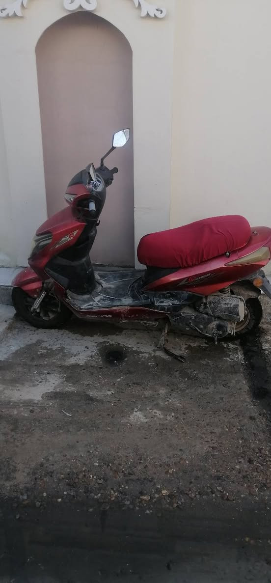 السلام عليكم دراجه للبيع ملاحظه بيها عطل يعني الدراجه ما تشتغل ما اعرف شنو عطلها السعر 150 المكان بابل القاسم
*********** شباب ملاحظه ثانيه دراجه صينيه وليس يابانيه والسعر بيه مجال
