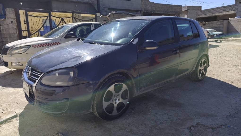 فولکس واکن 
مۆدێل 2009
مەکینە 16ی مەرغوب
گێڕ و مەکینە بەشەرت
سەیارەیەکی گەنجانە و جوان 
هەموو شتێکی مەزبوتە و بێ کێشەیە 
ڕەقەم هەولێر بەشەرتی ئەوەلیات 
موشتەری تێل بکە یان نامە بنێرە 
سەیارە لە هەولێرە 
*********** أربيل, العراق
