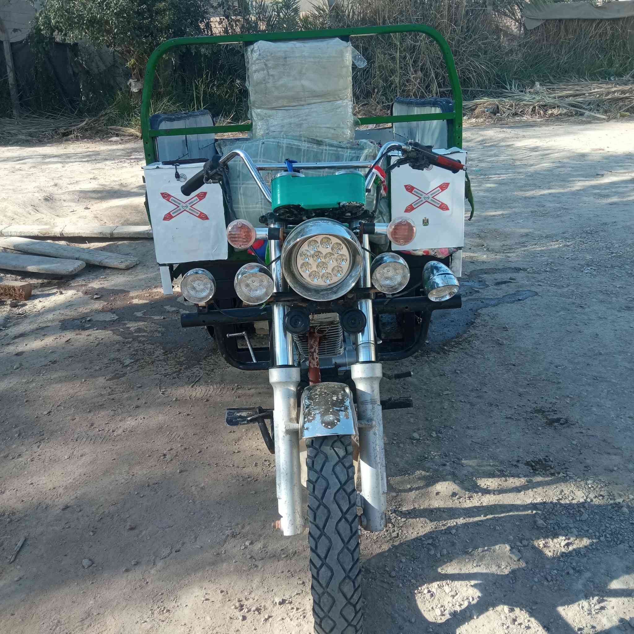 سلام عليكم ستوتة للبيع موديل 2020 مكينه 2025 اوراق اصولي السعر واحد و600 وبيها مجال للشراي العنوان بابل الدبلة وهذا رقمي ***********
