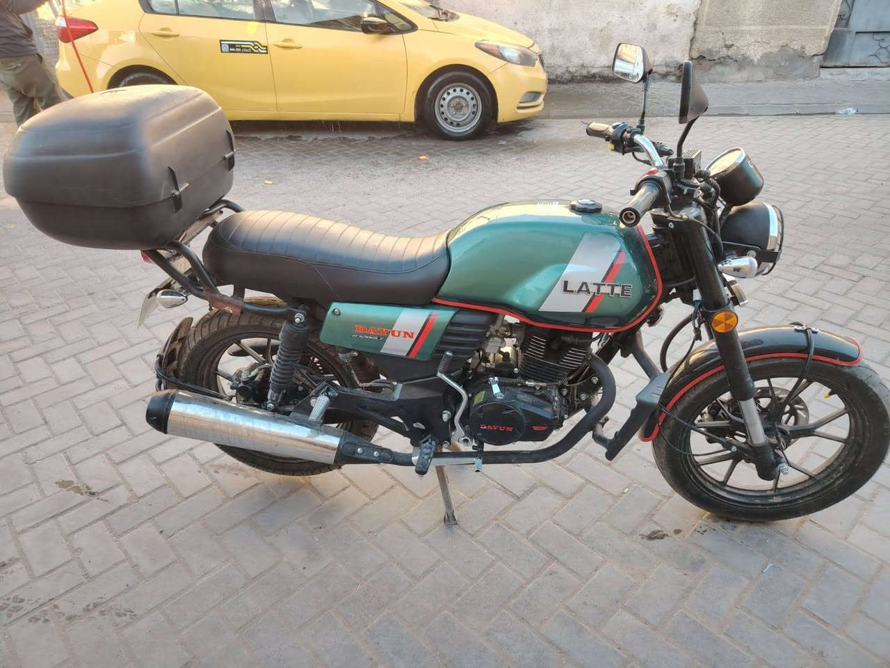 سلام عليكم 
دايوان لاتي 2025 مامدفوع كمرك مستعجل على بيع 
مكاني بغداد مدينه الصدر 
***********
كفاله عامه
