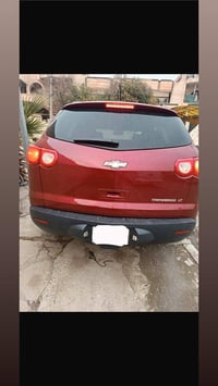 شوفر ترافيس موديل (2010) رقم نينوى رقم وهزه جديد بيها ٢ قطع صبغ بدون د...