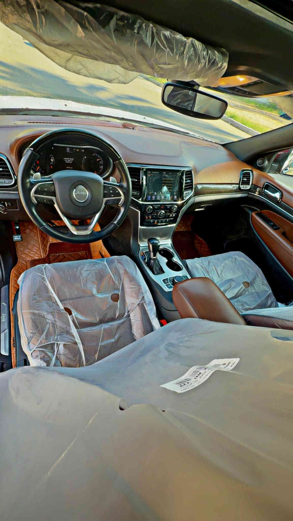 جيب (خليجي) موديل 2020 آوفر لاند رقم بغداد الجديد ماشية 52 الف  فول  مواصفات جكات فورويل بارنوما السيارة مكفولة  هوك امامي 
+ خلفي
محرك ٦ سلندر ٣٦٠٠ مكفول دفع رباعي 4.4
بصمه + تشغيل عن بعد كروز تثبيت سرعه
صندوق كهرباء
بنوراما
جكات تصعد وتنزل
ماوس وضعيات قيادة
داخل قرميدي اصلي
ستيرن كهرباء + تدفئه
كشنات جلد تدفئه وتبريد
خزن وضعيه كشنات ميموري
شاشة كبيرة
دمام خلفي
كامرة دوارة ٣٦٠ درجة
حساسات امامي خلفي
لد امامي خلفي
لايت زنون عالي ناصي
اضاءه ترحيب
دشبول خياط طبيعي
اوتو ستارت
حساس امامي وخلفي
رادار جانبي وخلفي وامامي
مري شفط + اشاير بلمري مع القفل وعاكس ضوء + هيترات مري+نقاط عمياء
اضاءه ترحيب
وبعد هواي مواصفات. 
مكان السياره بغداد
الشراي يتصل اوواتساب
*********** بغداد
