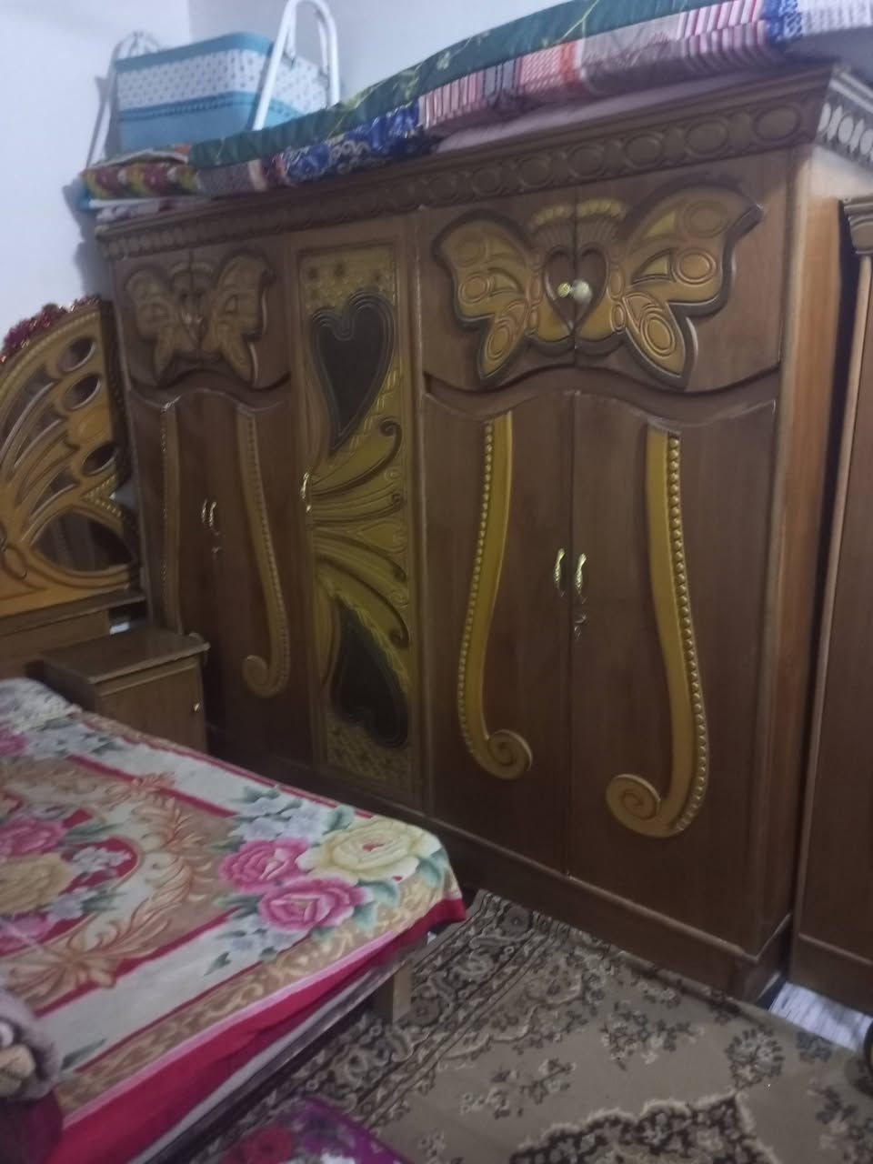 غرفه اخشاب صاج حيل نضيفه 5قطع سعرهه 550وي الدوشك ***********مكاني زعفرانية
