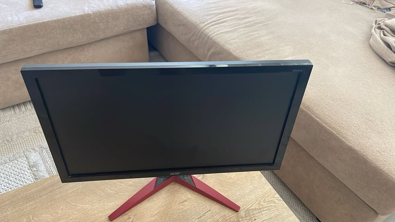 ايسر ٢٤ للبيع
١٦٥ هرتز سعر ١٢٥ الف
 للاستفسار ***********
