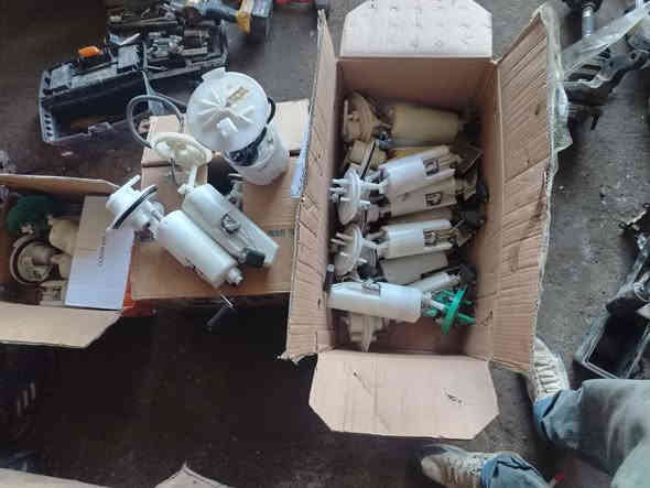 وصلتنا قواعد فيتبم مال دوج كرفان بتره وطويله اصلي امريكي ما مستعمل كامله َع فيتبم.   للاستفسار *********** ويوجد توصيل الي جميع للمحافطات   كميه محدوده.
