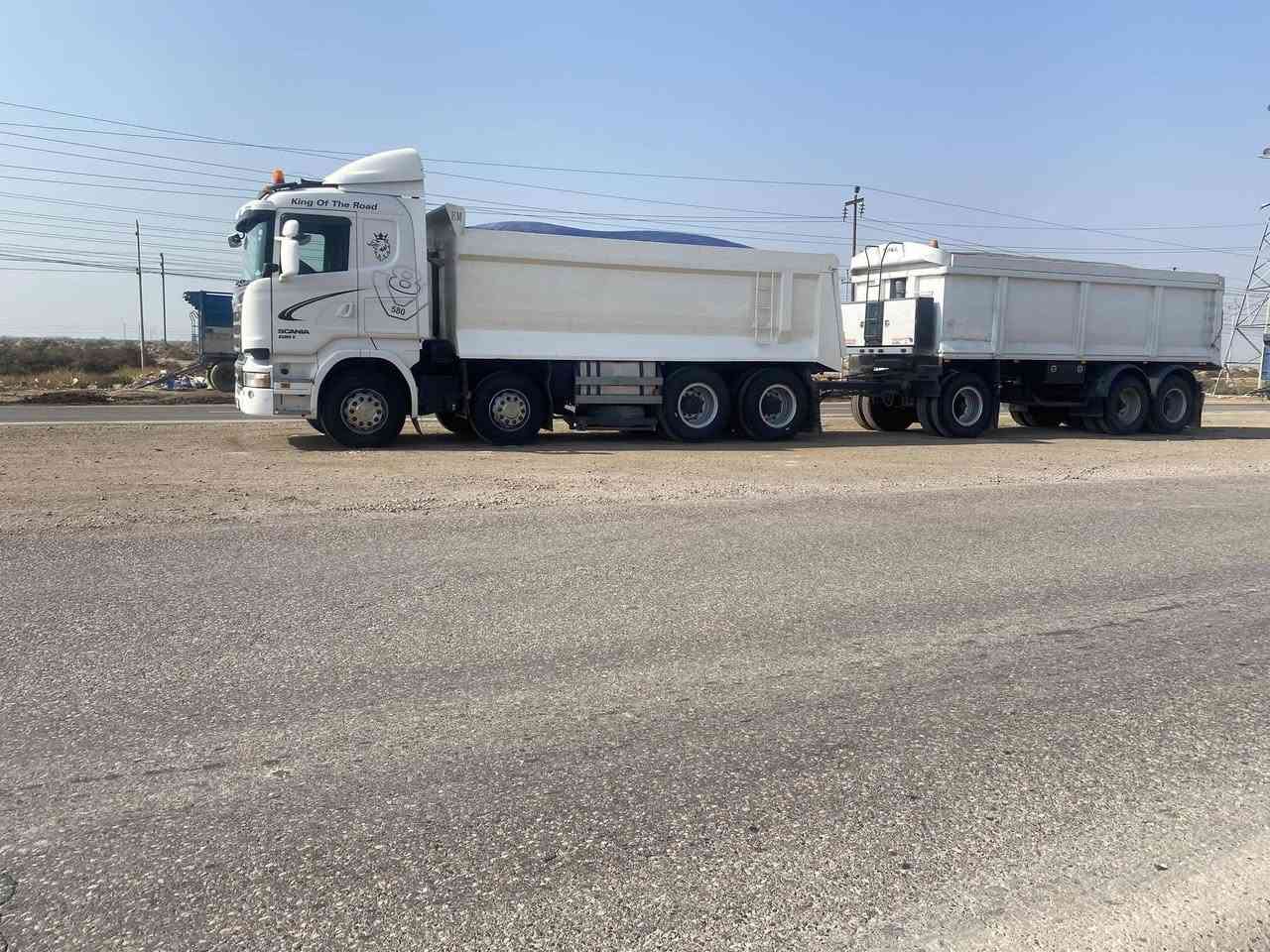 للبيع موديل 2017 رقم اربيل مربوطه قاطره مقطورة مكينه 8 حجم 500 كير كهربائي كلج المقطوره تفصال بغداد شاصي 14 دناكير 16 تخم تاير وزن الفارغ 26 طن سياره ولمقطوره ميسان المجر الكبير 
تواصل على خط فقط 
***********
 ***********
