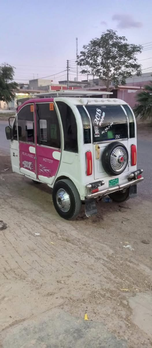 مراوسه ويه ستوته او للبيع / تكتك موديل 2018 اوراق حلوه ونضيفه بدون عيب رقم ***********
